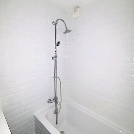 Tour Eiffel La Muette